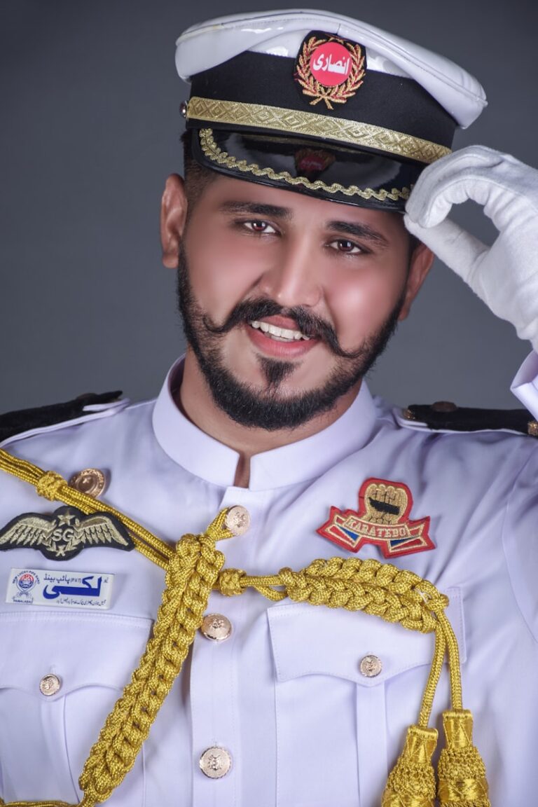 اختبار ASVAB: بوابتك الذهنية نحو التميز العسكري المهني