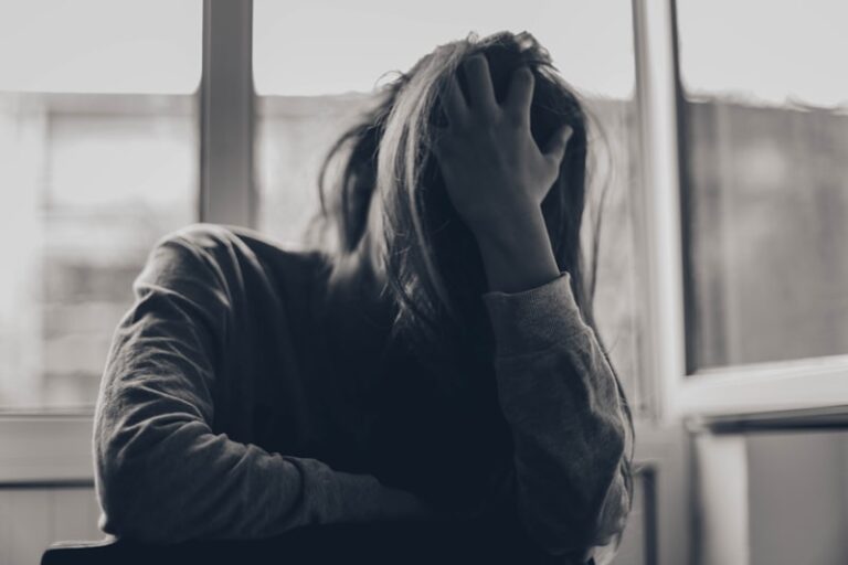 ارتجاج المخ: كيف يؤثر على توازنك النفسي والعصبي؟