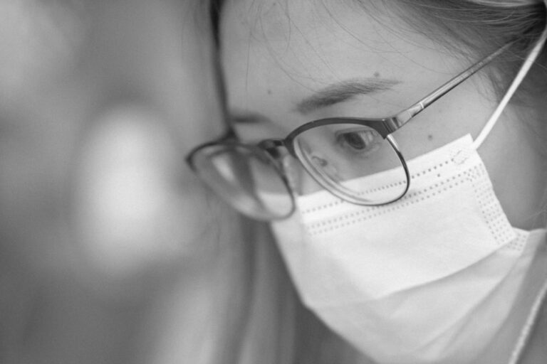 ملفات كامنة للإرهاق العاطفي بين مرشدات التمريض السريري وعلاقتها بالانفصال الوظيفي