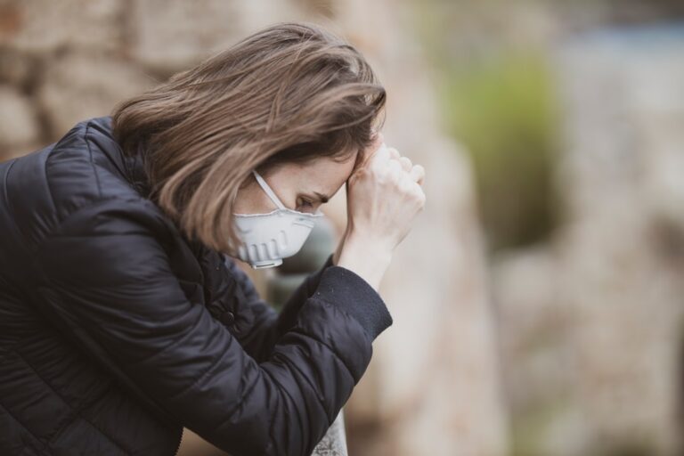 انتشار الاكتئاب النفاسي خلال جائحة كوفيد-19: دراسة في فيتنام تحدد عوامل الخطر
