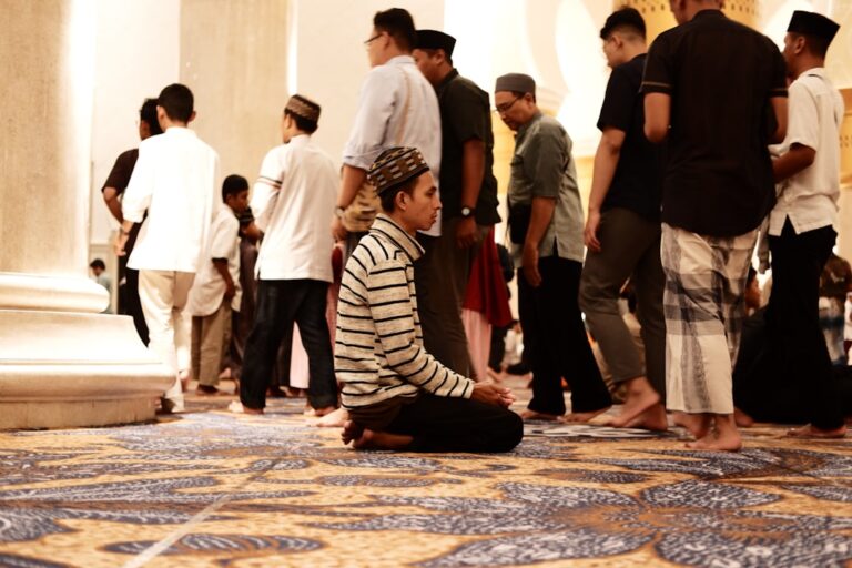 تأثير صيام رمضان على الصحة النفسية: اختلافات بين الجنسين لدى الشباب المسلمين في إسرائيل